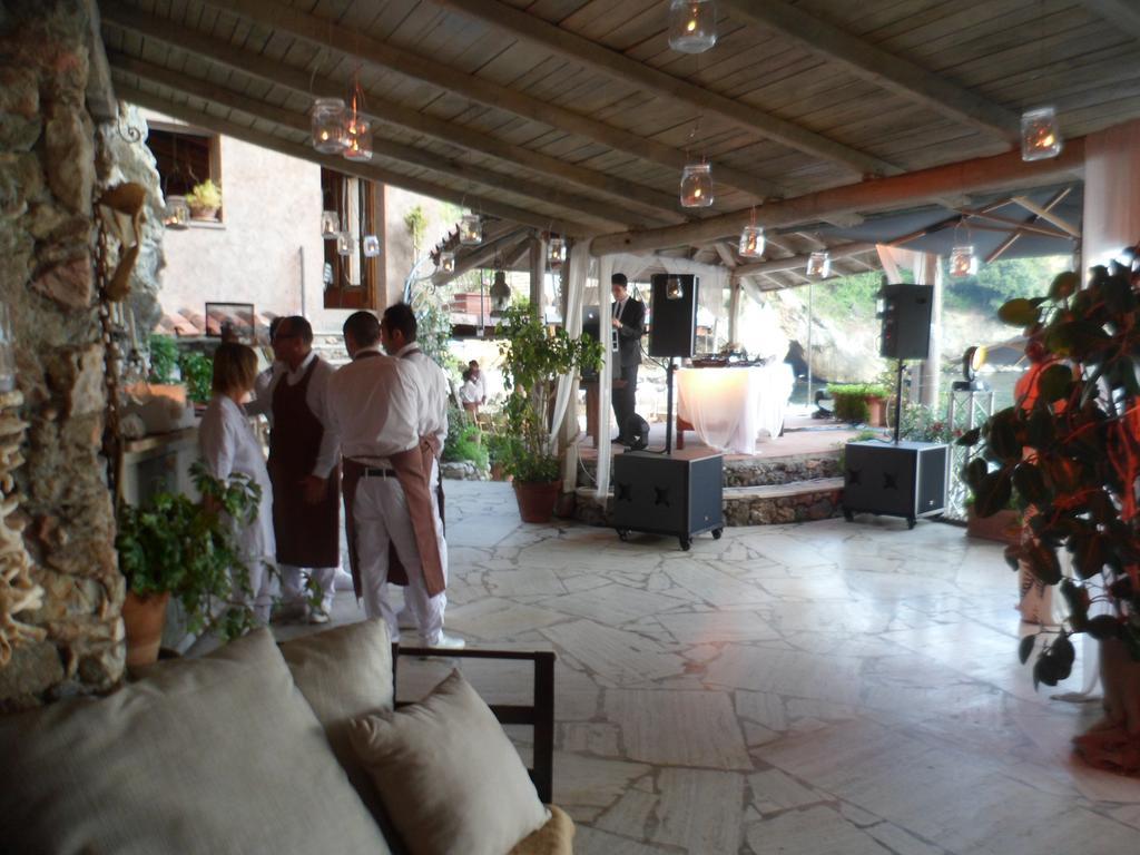 Eco Del Mare Acomodação com café da manhã Lerici Exterior foto
